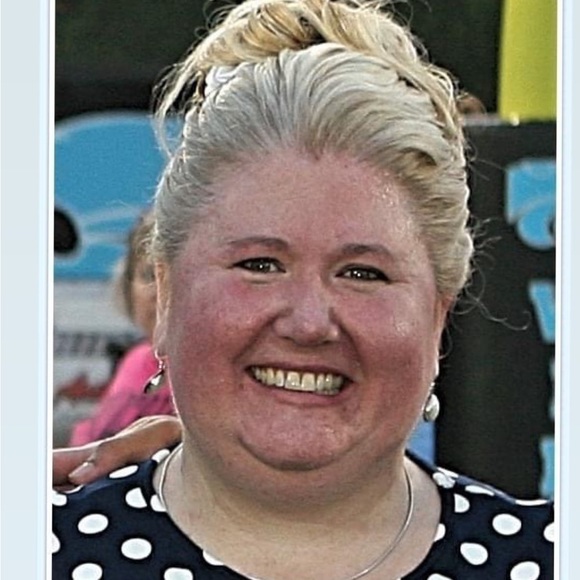 Meet your Posher, Deirdre - Picture 6 of 7